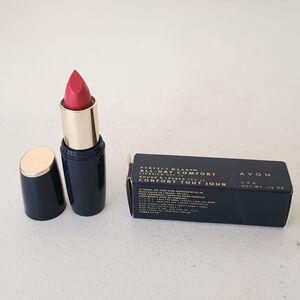 NOS 2002 Avon Perfect Wear All Day Comfort Lipstick SPF12 Perfect Ruby